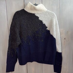 Lululemon  sweater - size 6